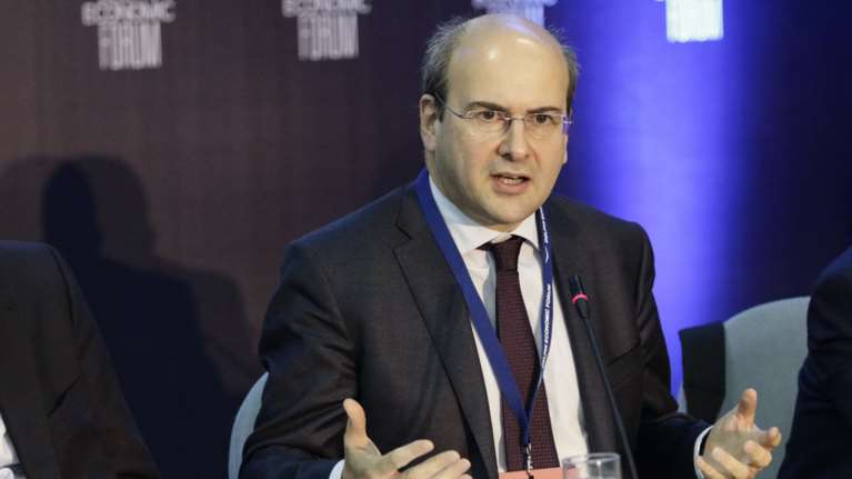 Χατζηδάκης: Χρειάζεται συνολική προσπάθεια για καλύτερες ημέρες