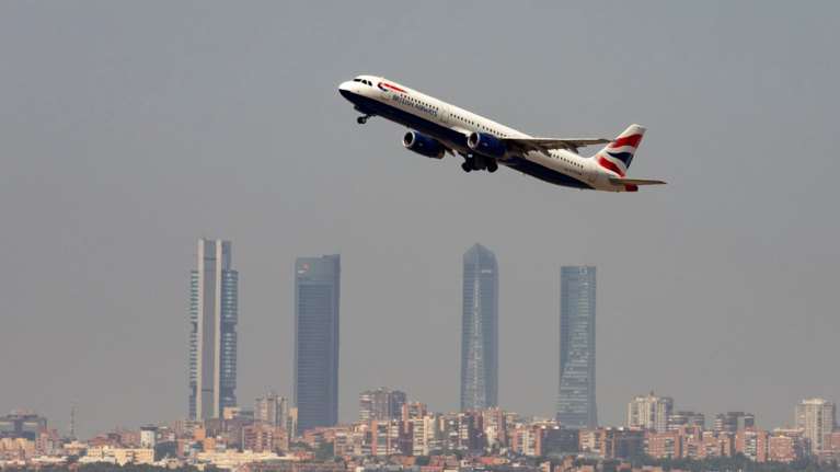 Η British Airways ανακοίνωσε ότι σταματά τις πτήσεις προς το Ιράν