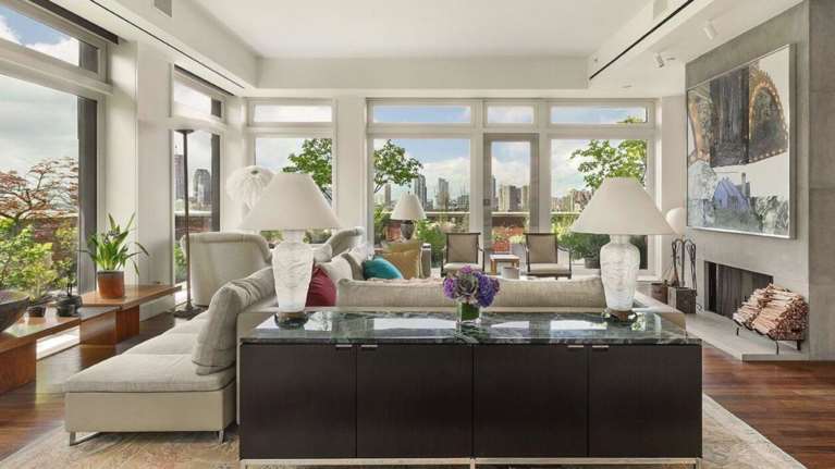 H Μέριλ Στριπ αφήνει το Μανχάταν για την Καλιφόρνια