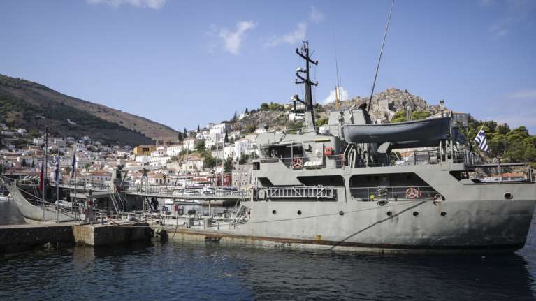 Σε κατάσταση έκτακτης ανάγκης η Υδρα μετά το μπλακ άουτ