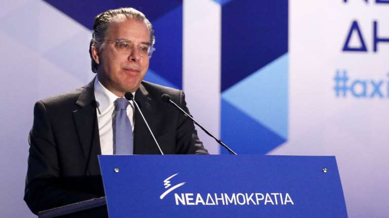 Κουμουτσάκος: Ο ΣΥΡΙΖΑ χορεύει μόνος του τον χορό του διχασμού