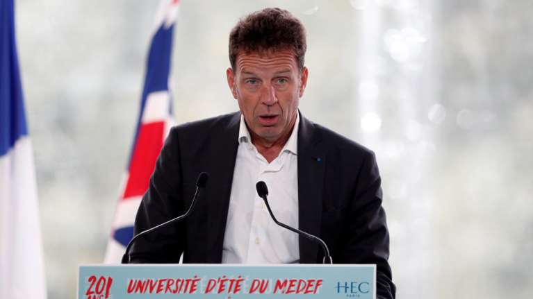 Γάλλοι εργοδότες: Καλούν τις εταιρείες να προετοιμαστούν για σκληρό Brexit