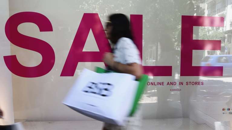 ΕΣΕΕ: Απογοήτευση από τις εκπτώσεις &amp; τις ανοιχτές Κυριακές