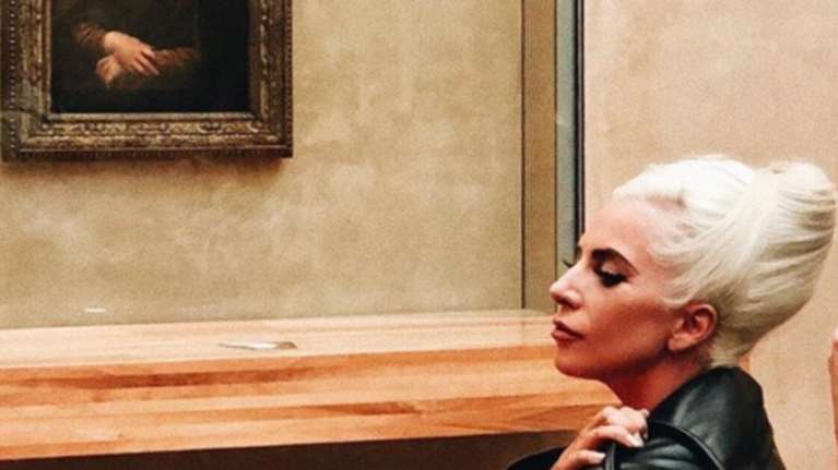 Οι ποπ σταρς και η μανία τους με το Λούβρο