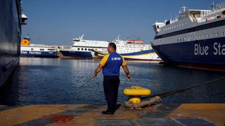 Έληξε η απεργία της ΠΝΟ, ξεκινούν τα δρομολόγια των πλοίων