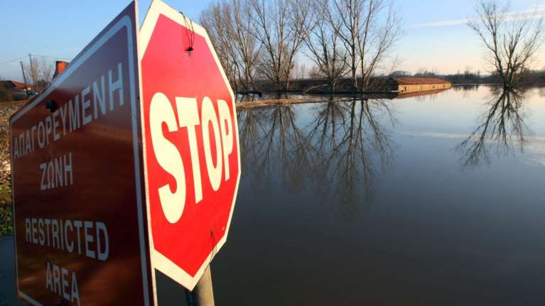 DW: Έβρος, το επικίνδυνο ταξίδι της προσφυγιάς κοστίζει ζωές