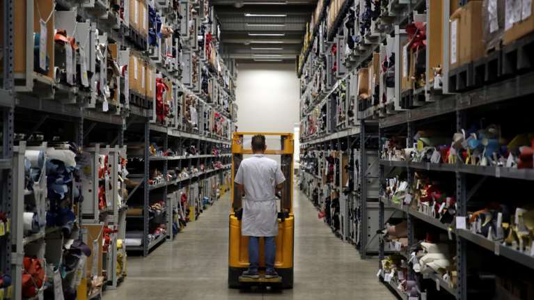 Απίστευτες καταγγελίες για την αγορά εργασίας στη Μακεδονία