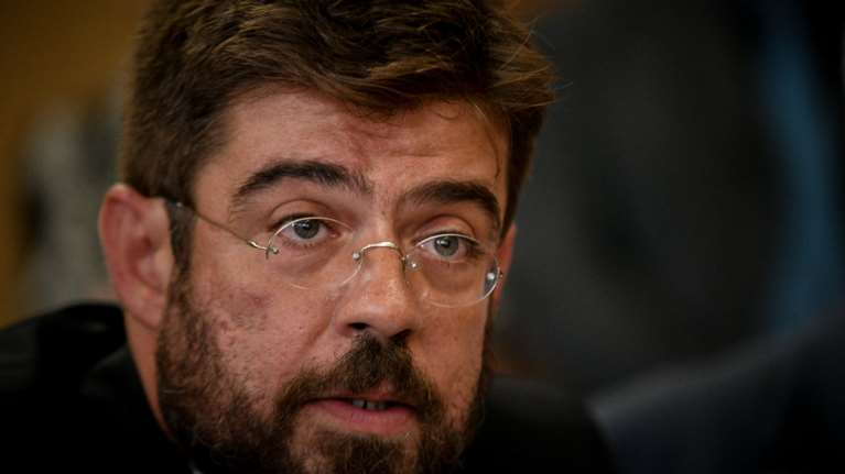 Καλογήρου : Ψευδές και συκοφαντικό το δημοσίευμα των FT