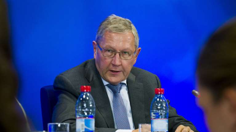 Ρέγκλινγκ: Πάγος στα μέτρα για το χρέος, αν δεν τηρηθούν οι δεσμεύσεις