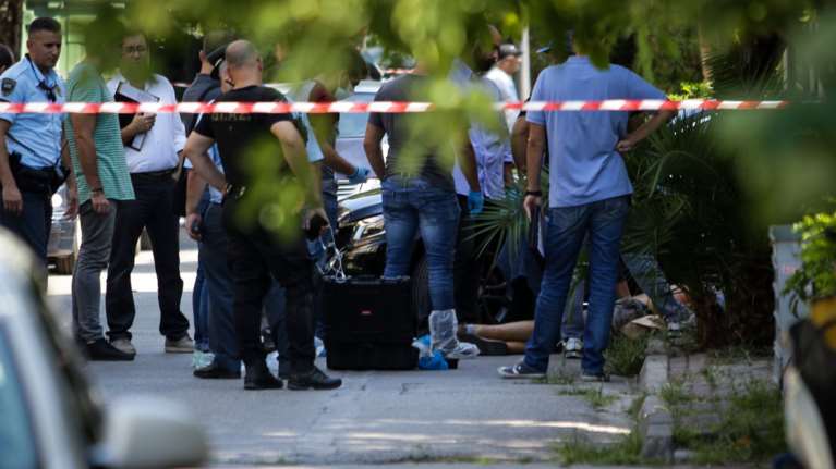 Εκτέλεση στην Αγ. Παρασκευή: Επαφές του θύματος με «μπράβους»