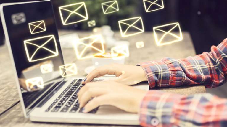 Ο επίμονος νεαρός: Έψαχνε τη «Νικόλ» μίλησε με 246 συνονόματες &amp; την βρήκε!