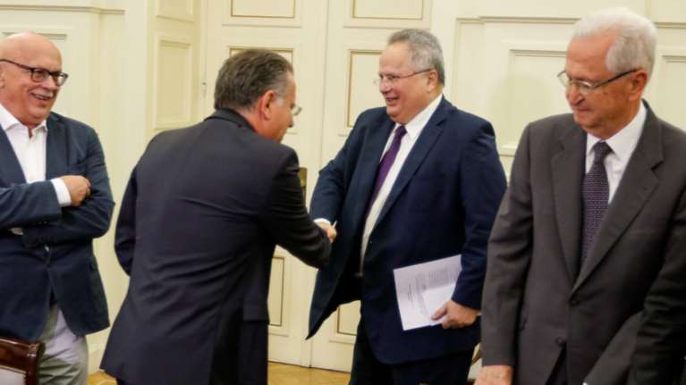 Αποχώρησε η ΝΔ από τη συνεδρίαση του Συμβουλίου Εξωτερικής πολιτικής