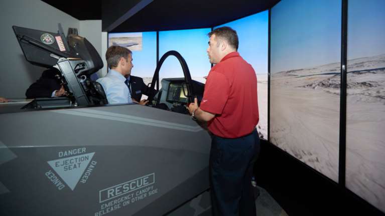 Πρώτες εξαγγελίες Μητσοτάκη σε συνάντηση με startups στη ΔΕΘ