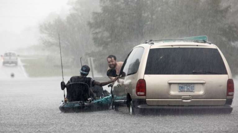 ΗΠΑ: Υποβαθμίστηκε ο κυκλώνας Φλόρενς - 13 νεκροί