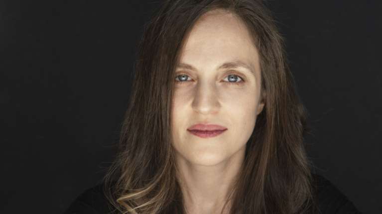 Η  Έλενα Μαυρίδου σκηνοθετεί το Περιμένοντας τον Γκοντό