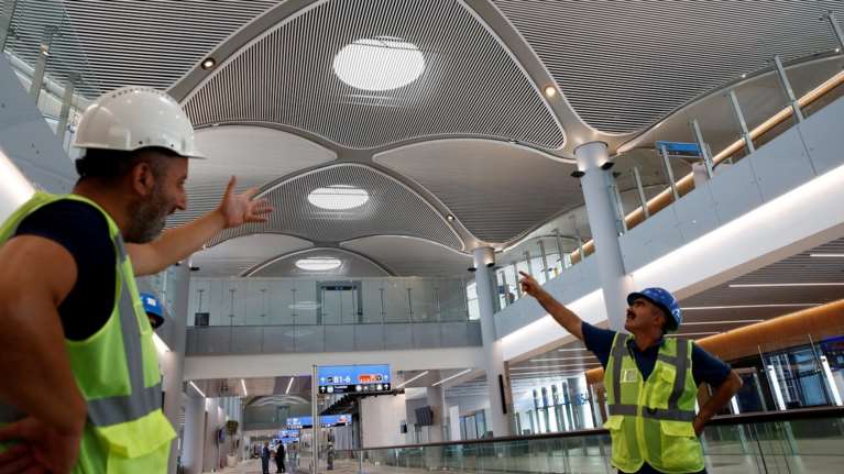 Νέο αεροδρόμιο Κωνσταντινούπολης: το εργοτάξιο της ντροπής