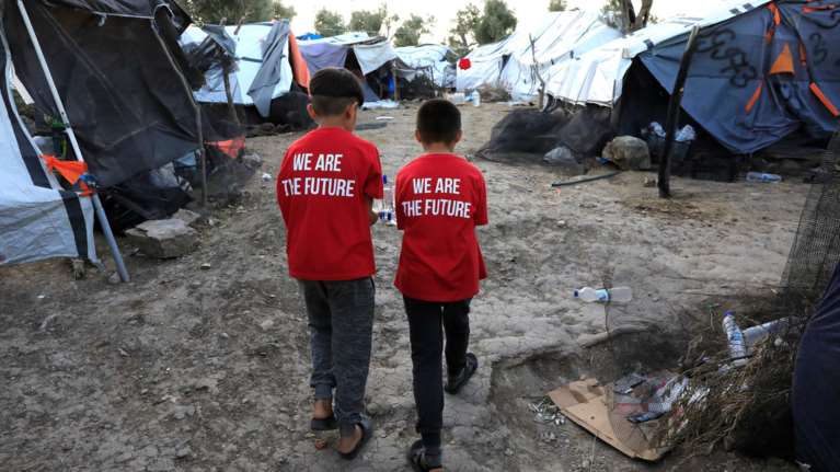 Στα δύο η ΕΕ στο προσφυγικό, στο κόκκινο η κατάσταση στη Μόρια