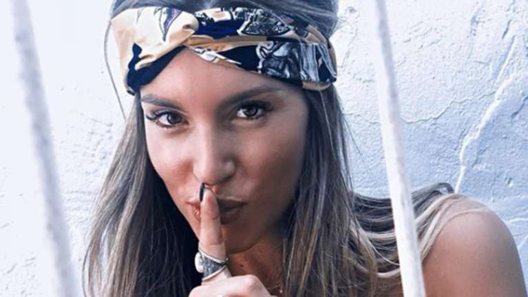 Αθηνά Οικονομάκου: Η αποκάλυψη για το ενδεχόμενο ενός τρίτου παιδιού και τα κιλά της εγκυμοσύνης που έχασε