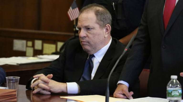 Πατέρας Αζια Αρζέντο: &quot;Ο Χάρβεϊ Ουάινστιν πλήρωσε τον Τζίμι Μπένετ&quot;