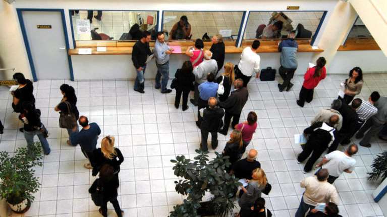 Επιστροφές φόρου: Σχεδόν 1 δισ. περιμένουν οι φορολογούμενοι