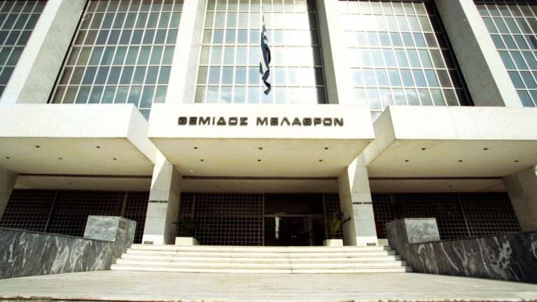 AΠ: Πρόταση του αντεισαγγελέα δικαιώνει δανειολήπτες σε ελβετικό φράγκο