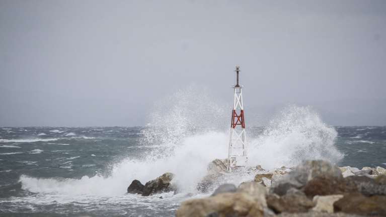 Σήμα κινδύνου εξέπεμψε ιστιοφόρο κοντά στη Λευκάδα