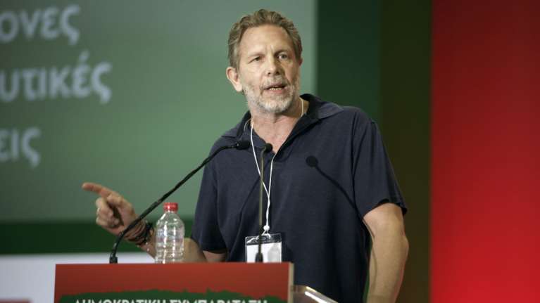 Παύλος Γερουλάνος: Σκέφτομαι την υποψηφιότητα για δήμαρχος Αθηναίων