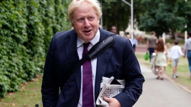 Brexit: Ο Μπ. Τζόνσον ζητά από την Μέι να αποσύρει τις προτάσεις της