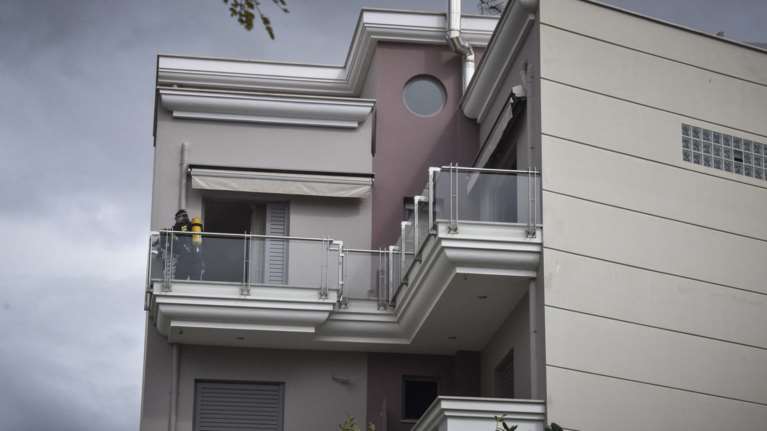 Τραγωδία στο Άργος: Νεκρό 10χρονο παιδί από πυρά του ετεροθαλούς αδερφού