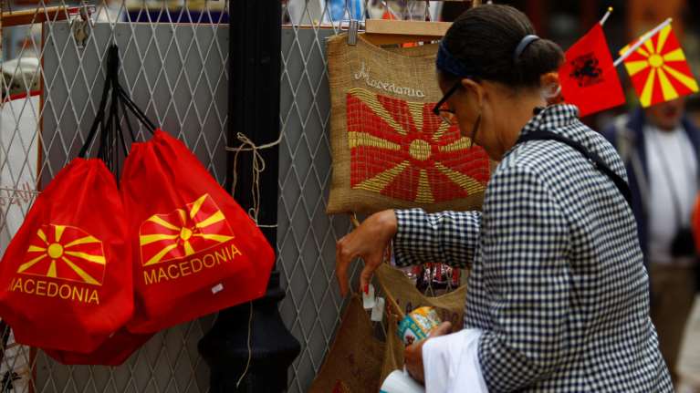 Ανάλυση: Είναι &quot;νεκρή&quot; η συμφωνία των Πρεσπών μετά το δημοψήφισμα;