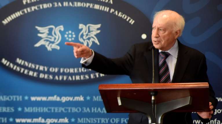 Νίμιτς: Η ΠΓΔΜ πρέπει να πάρει τώρα κάποιες πολύ σημαντικές αποφάσεις