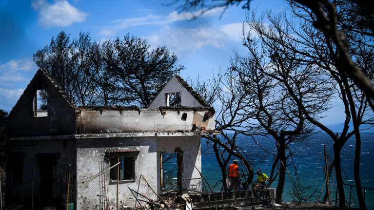 Κάτοικοι στο Μάτι κατά Ψινάκη: Κανένα έργο δεν έχει ολοκληρωθεί