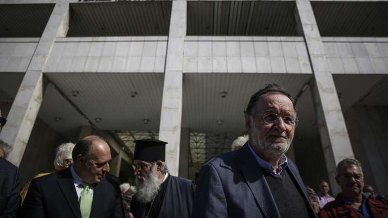 Νέα κλήση σε απολογία και νέες κατηγορίες σε βάρος του Παν. Λαφαζάνη.