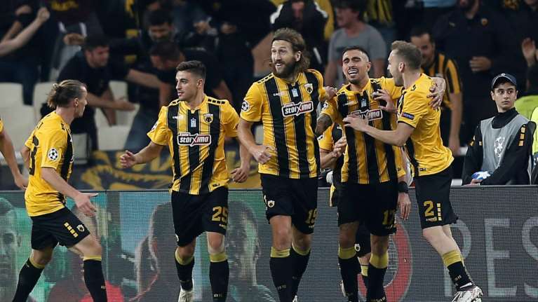 Αγγιξε την ανατροπή η ΑΕΚ, αλλά έχασε 3-2 από την Μπενφίκα