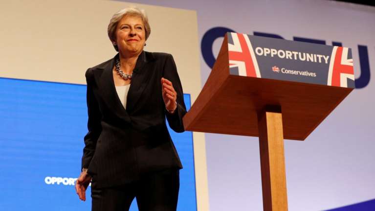 Dancing Queen η Τερέζα Μέι στο συνέδριο των συντηρητικών