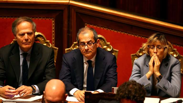 Σύγκρουση Κομισιόν-Ιταλίας για το προσχέδιο προϋπολογισμού