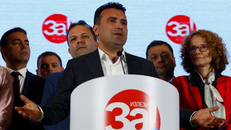 Στα άκρα η κόντρα Ζάεφ - VRMO για τη συμφωνία και τις κάλπες