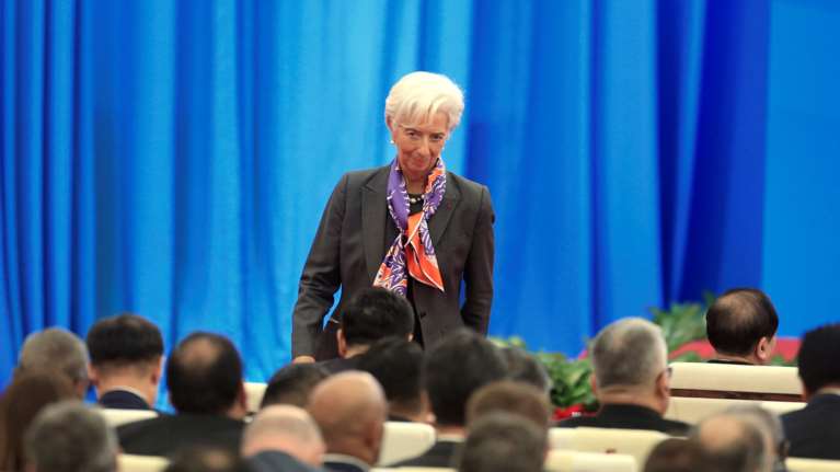 ΔΝΤ: Μείωση 26% του κατά κεφαλήν ΑΕΠ των Ελλήνων στα χρόνια της κρίσης