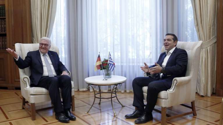 Σταϊνμάγερ σε Τσίπρα: Συγγνώμη για τις φρικαλεότητες των ναζί