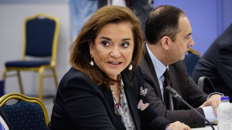 Μπακογιάννη: Ο Καμμένος ξεφτιλίζει τη χώρα