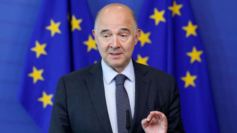 Μοσκοβισί: «Η Ελλάδα είναι ελεύθερη να καθορίσει την πολιτική της»