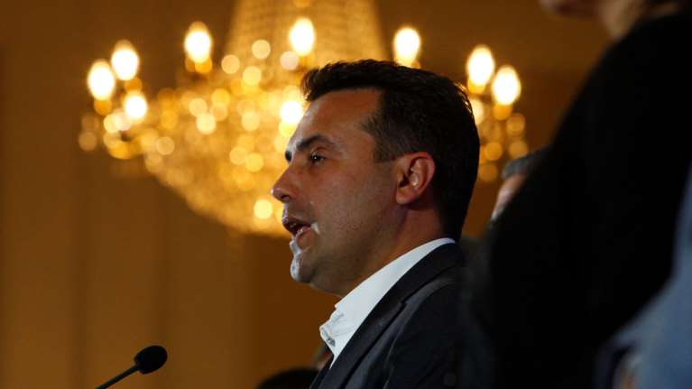 Η Τρίτη που κρίνει τις πολιτικές εξελιξεις σε Σκόπια και Αθήνα