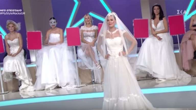 Ξεκατινιάσματα με αέρα μεσημεριανής εκπομπής και καθόλου στιλ