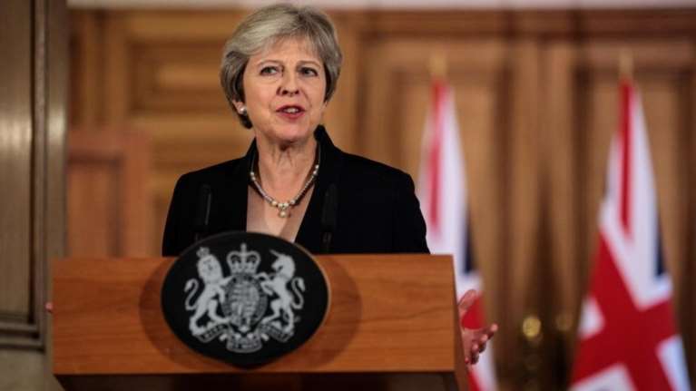 Το Δουβλίνο ζητεί τήρηση των δεσμεύσεων για τα ιρλανδικά σύνορα