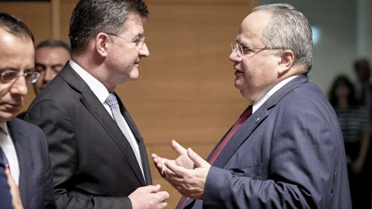 Κοτζιάς: Καμία λύση χωρίς αποδοχή της συμφωνίας των Πρεσπών