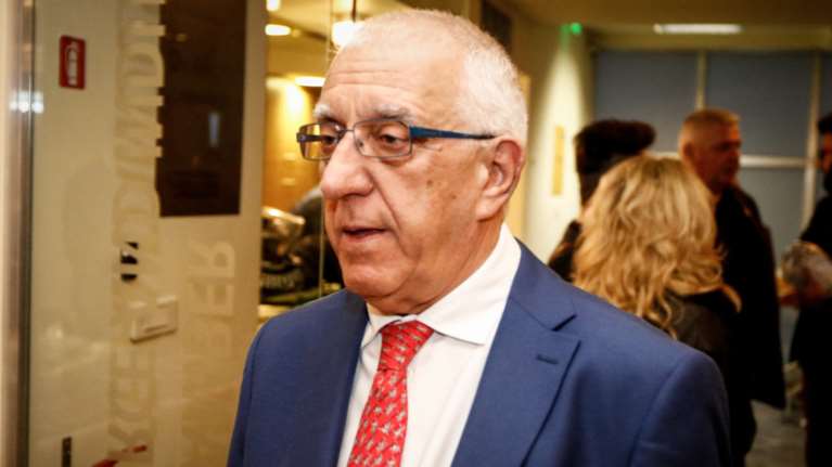 Κακλαμάνης: Ο Καμμένος κατηγόρησε τον Κοτζιά για τα κονδύλια του ΥΠΕΞ