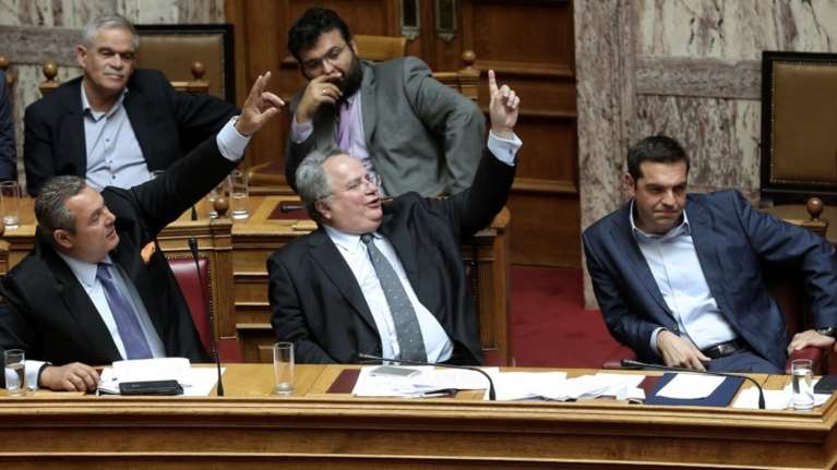 Όλα για τον Πάνο: Στο βωμό του... Καμμένου "οι παλιοί φίλοι"