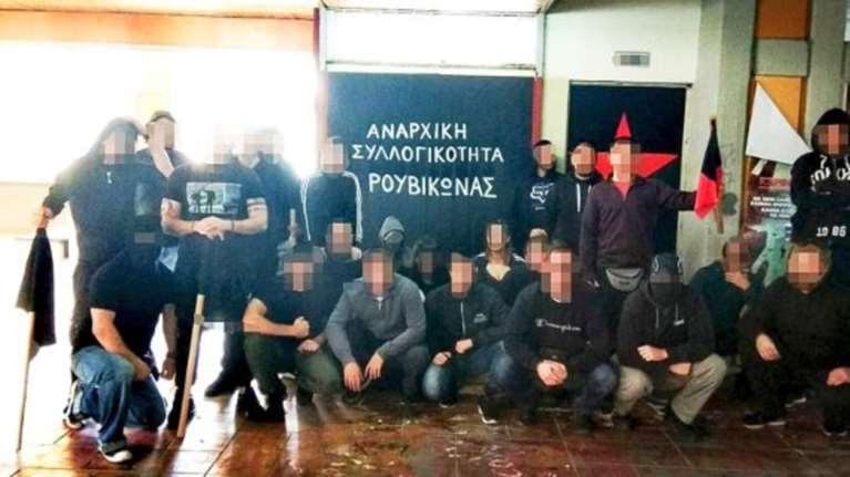 Ρουβίκωνας: Απέναντι μας στη Φιλοσοφική ήταν καθηγητές και τρεις μπράβοι