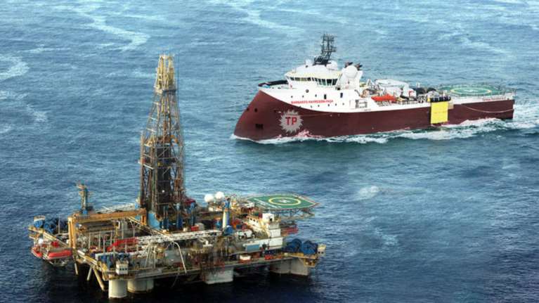 Οι διάλογοι ανάμεσα στη φρεγάτα &quot;Νικηφόρος Φωκάς&quot; και το Μπαρμπαρός