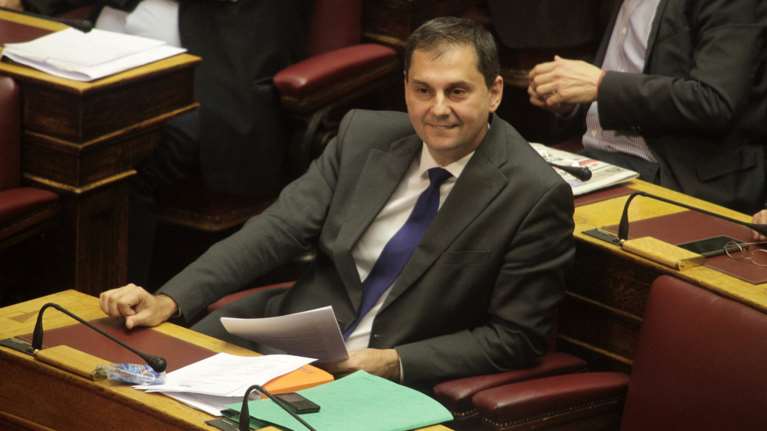 Θεοχάρης: Ψηφίζω τις Πρέσπες αν αλλάξει το Σύνταγμα της πΓΔΜ